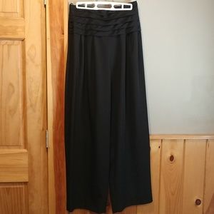 Cattiva Boutique by Ann Hobbs pants